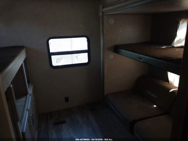 Продаж на аукціоні авто 2020 Coachmen Catalina 323bhdsck, vin: 5ZT2CAXB8LX016387, номер лоту: 44796404