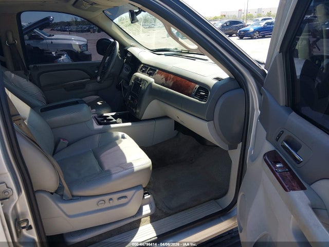 2010 Gmc Yukon Slt მანქანა იყიდება აუქციონზე, vin: 1GKUCCE07AR256169, აუქციონის ნომერი: 44796414