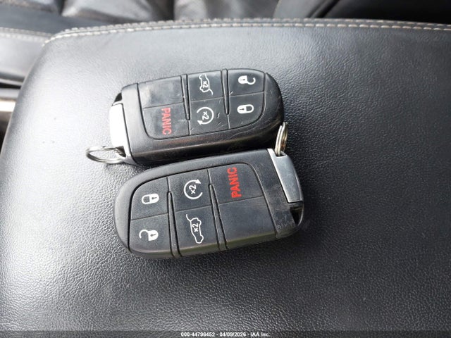 44796452 :رقم المزاد ، 1C4RJECG1GC335996 vin ، 2016 Jeep Grand Cherokee Overland مزاد بيع