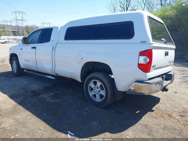 5TFCY5F19HX020981 Toyota Tundra Sr5 5.7l V8