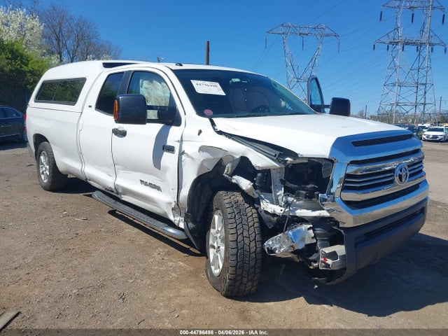 5TFCY5F19HX020981 Toyota Tundra Sr5 5.7l V8