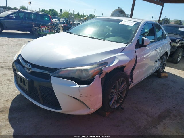 Toyota CAMRY SE 2017 4T1BF1FK9HU354072 Image 2