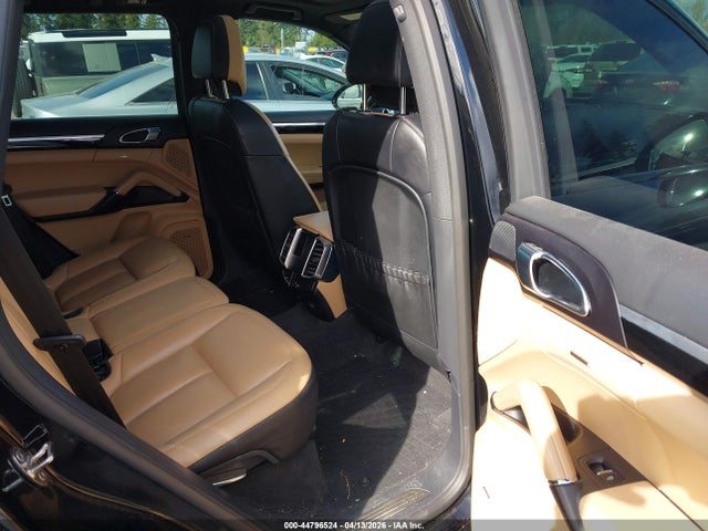 2018 PORSCHE CAYENNE WP1AA2A26JKA06497 Photo 7