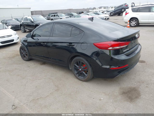 5NPD84LF0JH222057 Hyundai ELANTRA SEL