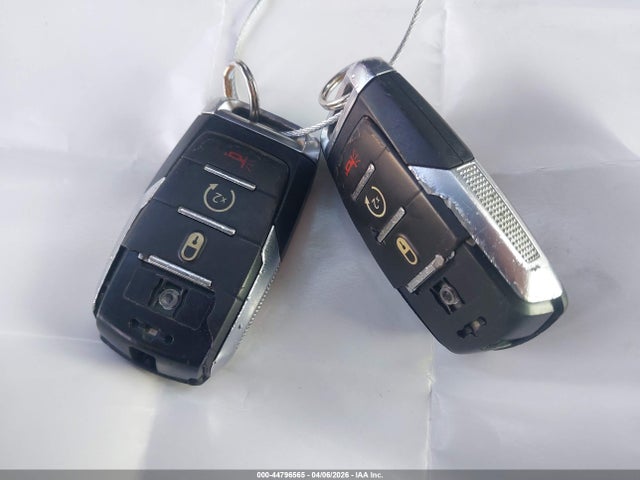 2020 RAM 1500 1C6SRFFM2LN204356 Photo 10