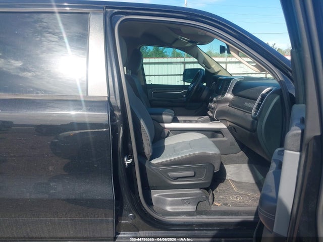 2020 RAM 1500 1C6SRFFM2LN204356 Photo 4