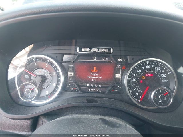 2020 RAM 1500 1C6SRFFM2LN204356 Photo 6