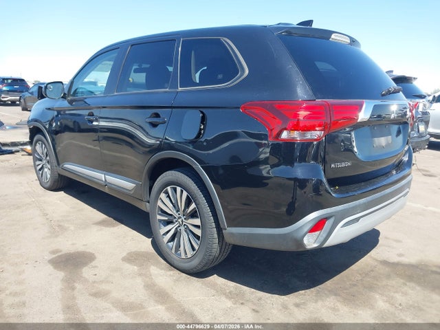 2019 MITSUBISHI OUTLANDER JA4AZ3A34KJ002071 Photo 2