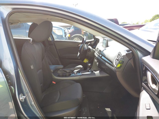 44796647 :رقم المزاد ، 3MZBM1V79FM202590 vin ، 2015 Mazda Mazda3 مزاد بيع