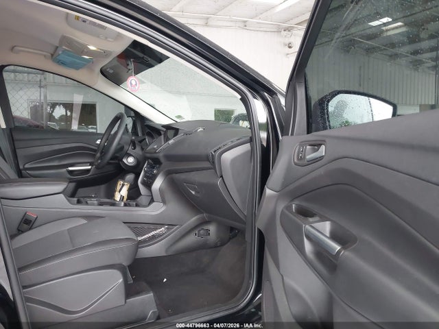 Продаж на аукціоні авто 2017 Ford Escape Se, vin: 1FMCU9GD7HUD66763, номер лоту: 44796663