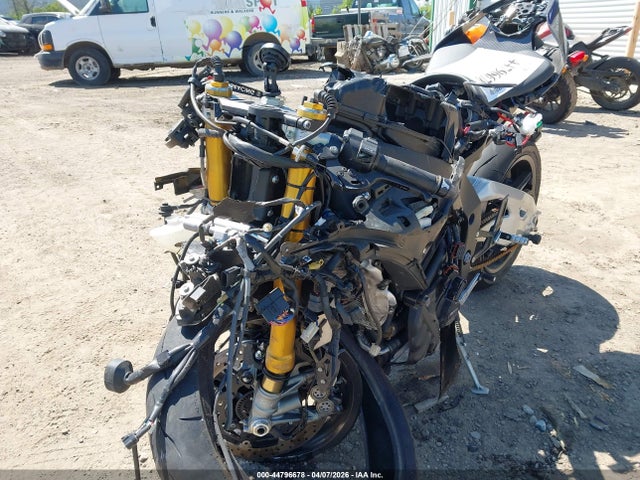Продажа на аукционе авто 2024 Yamaha Yzfr1m, vin: JYARN67E7RA000772, номер лота: 44796678