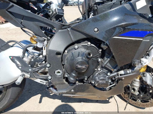 Продажа на аукционе авто 2024 Yamaha Yzfr1m, vin: JYARN67E7RA000772, номер лота: 44796678