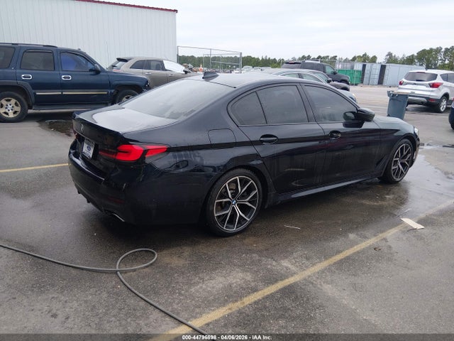 44796698 :رقم المزاد ، WBA53BH05MWW95444 vin ، 2021 Bmw 530i مزاد بيع