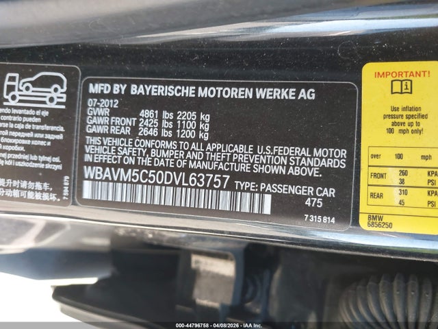 2013 BMW X1 WBAVM5C50DVL63757 Photo 8