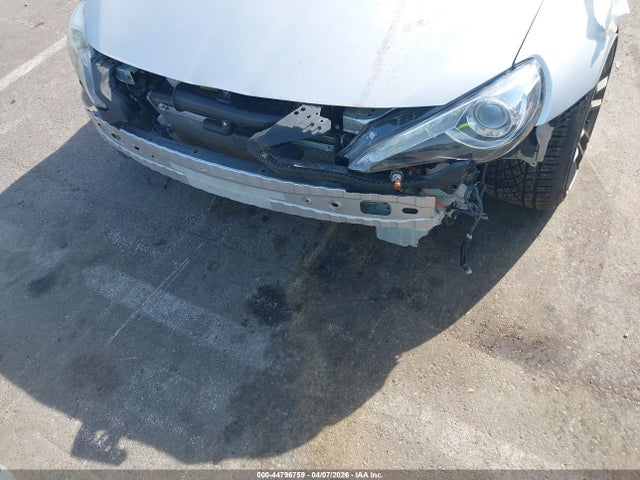 2014 SCION FR-S JF1ZNAA10E8708205 Photo 5