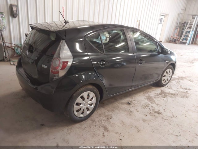 44796781 :رقم المزاد ، JTDKDTB37D1049315 vin ، 2013 Toyota Prius C Two مزاد بيع