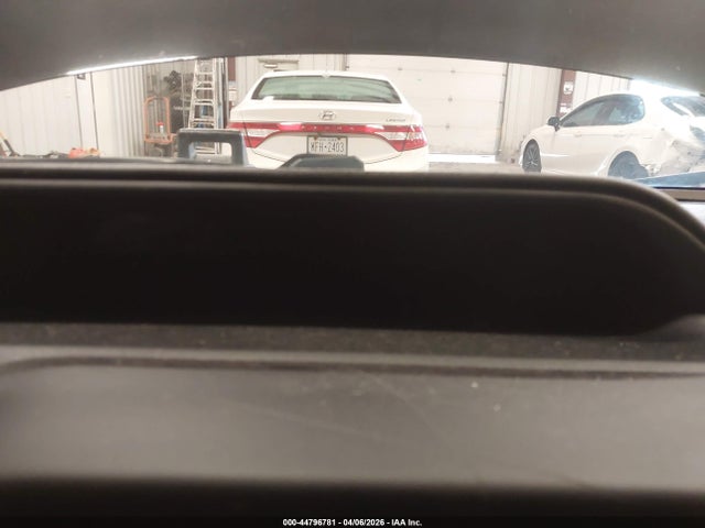 44796781 :رقم المزاد ، JTDKDTB37D1049315 vin ، 2013 Toyota Prius C Two مزاد بيع