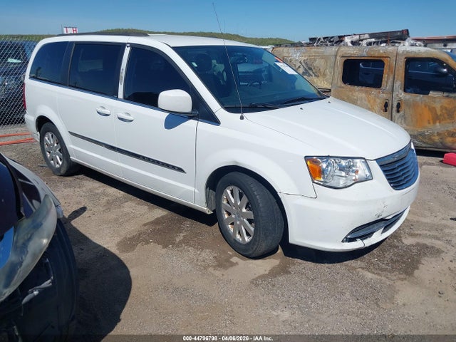 2014 Chrysler Town & Country Touring მანქანა იყიდება აუქციონზე, vin: 2C4RC1BG8ER208641, აუქციონის ნომერი: 44796798
