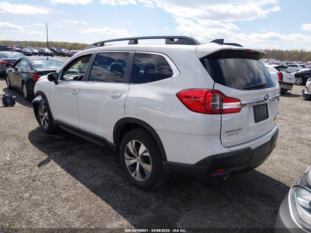 44796801 :رقم المزاد ، 4S4WMAFD1K3438151 vin ، 2019 Subaru Ascent Premium مزاد بيع