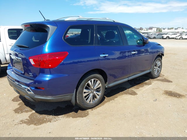Nissan Pathfinder Sv 2017 5N1DR2MM7HC627946 Image 4