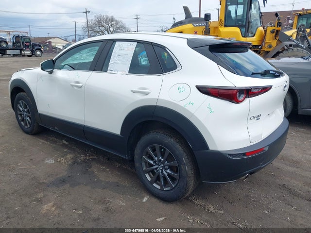 2021 MAZDA CX-30 3MVDMBALXMM302066 Photo 2