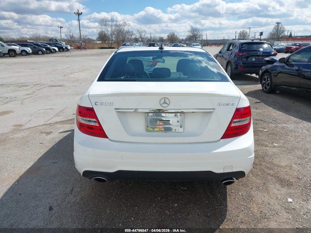 44796847 :رقم المزاد ، WDDGF8AB9DR284022 vin ، 2013 Mercedes-benz C 300 Sport 4matic مزاد بيع