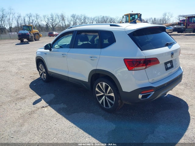 2022 Volkswagen Taos 1.5t Se მანქანა იყიდება აუქციონზე, vin: 3VVTX7B27NM012359, აუქციონის ნომერი: 44796870