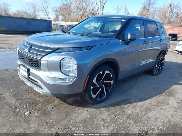 2022 Mitsubishi Outlander Se 2.5 2wd მანქანა იყიდება აუქციონზე, vin: JA4J3UA86NZ046923, აუქციონის ნომერი: 44796871