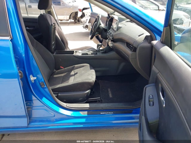 3N1AB8CV4MY323311 Nissan Sentra Sv Xtronic Cvt