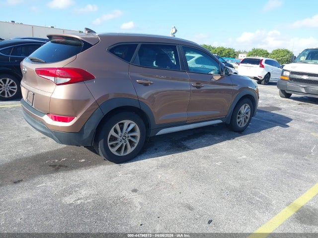 2017 HYUNDAI TUCSON KM8J33A43HU412847 Photo 3
