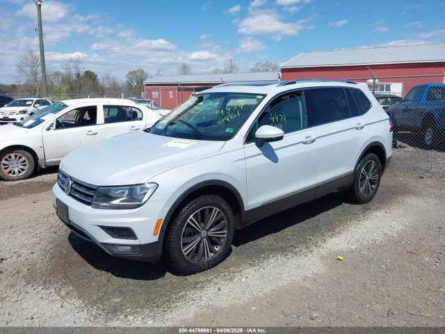 2018 Volkswagen Tiguan 2.0t Se/2.0t Sel მანქანა იყიდება აუქციონზე, vin: 3VV2B7AX3JM161417, აუქციონის ნომერი: 44796961