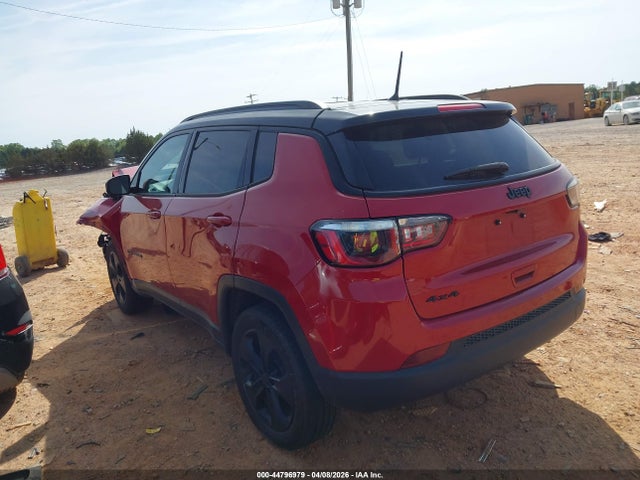 44796979 :رقم المزاد ، 3C4NJDBB5JT433651 vin ، 2018 Jeep Compass Altitude 4x4 مزاد بيع