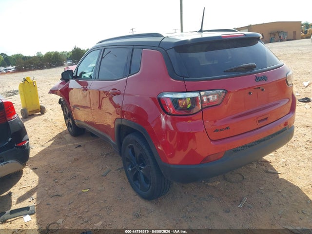 44796979 :رقم المزاد ، 3C4NJDBB5JT433651 vin ، 2018 Jeep Compass Altitude 4x4 مزاد بيع