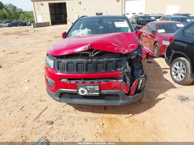 44796979 :رقم المزاد ، 3C4NJDBB5JT433651 vin ، 2018 Jeep Compass Altitude 4x4 مزاد بيع