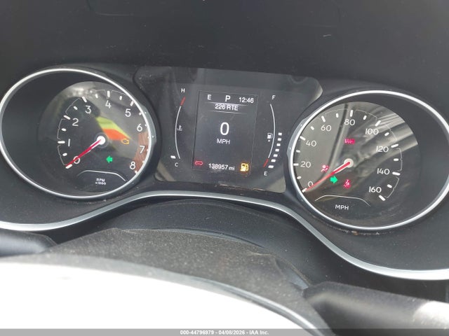 44796979 :رقم المزاد ، 3C4NJDBB5JT433651 vin ، 2018 Jeep Compass Altitude 4x4 مزاد بيع