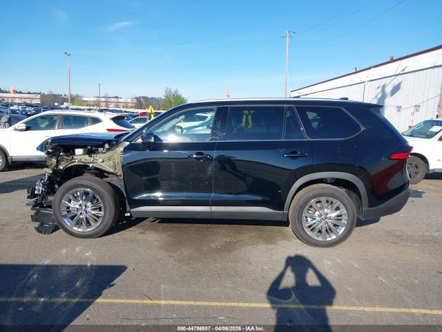 Toyota Grand Highlander Platinum 2026 5TDAAAB59TS123992 Image 15