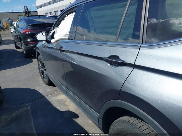 Продажа на аукционе авто 2022 Volkswagen Tiguan 2.0t Se, vin: 3VV3B7AX4NM020320, номер лота: 44796989