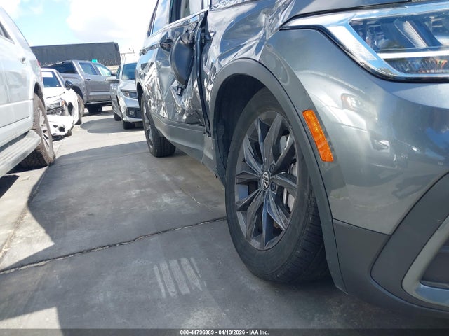Продажа на аукционе авто 2022 Volkswagen Tiguan 2.0t Se, vin: 3VV3B7AX4NM020320, номер лота: 44796989