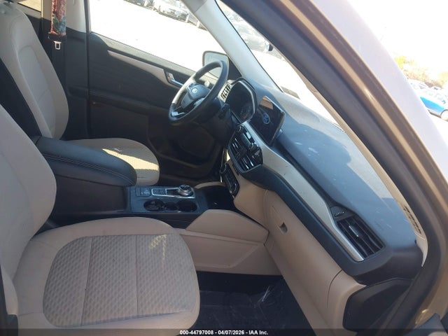 2021 FORD ESCAPE 1FMCU9G62MUA92562 Photo 4