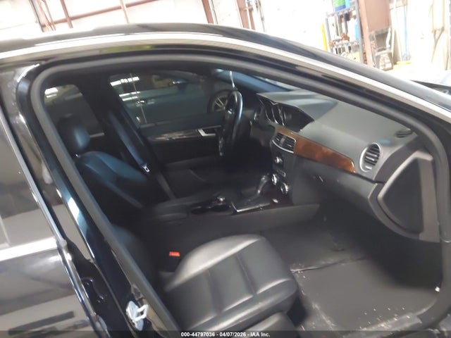 Aukcja sprzedaży 2012 Mercedes-benz C 300 Sport 4matic, vin: WDDGF8BB5CA609809, numer aukcji: 44797036