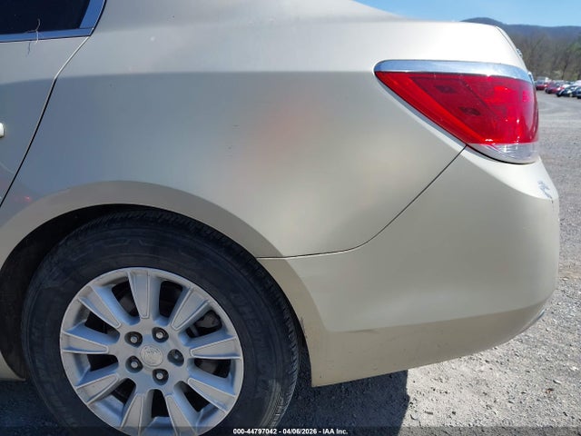 44797042 :رقم المزاد ، 1G4GC5EC6BF334065 vin ، 2011 Buick Lacrosse Cxl مزاد بيع