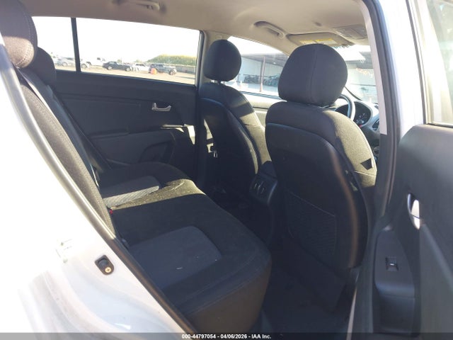 KIA Sportage Lx 2016 KNDPB3AC7G7879159 Image 8