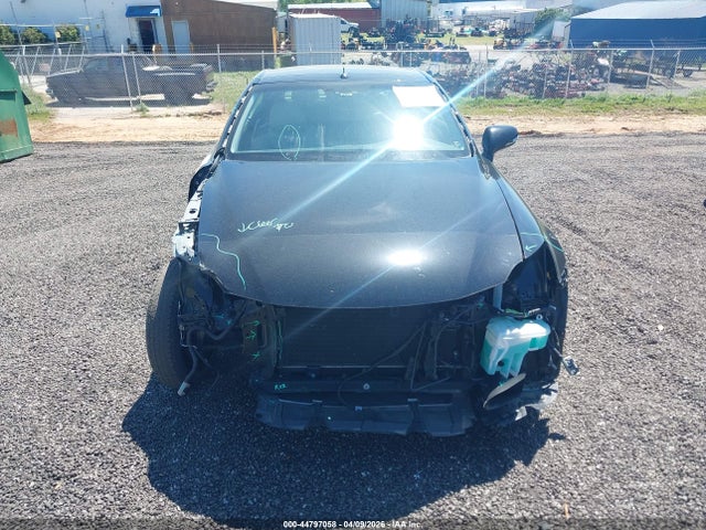 44797058 :رقم المزاد ، JTHFE2C21E2510582 vin ، 2014 Lexus Is 350c مزاد بيع