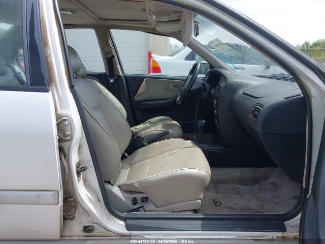 44797059 :رقم المزاد ، JNKCP01D5ST511584 vin ، 1995 Infiniti G20 مزاد بيع