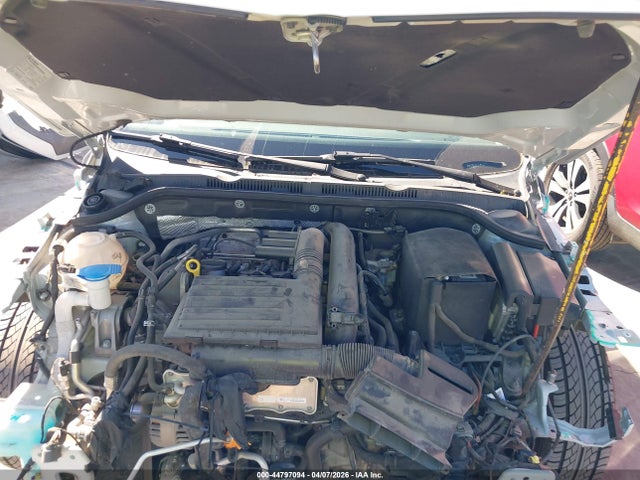 44797094 :رقم المزاد ، 3VW167AJ1HM383505 vin ، 2017 Volkswagen Jetta 1.4t S مزاد بيع