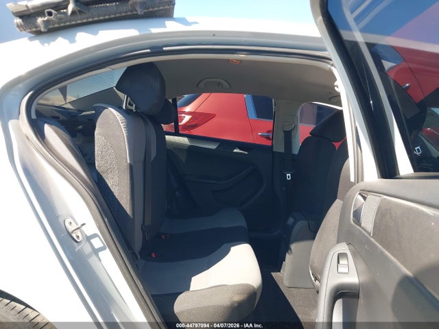 44797094 :رقم المزاد ، 3VW167AJ1HM383505 vin ، 2017 Volkswagen Jetta 1.4t S مزاد بيع