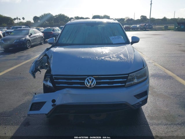44797095 :رقم المزاد ، 3VV3B7AXXJM040145 vin ، 2018 Volkswagen Tiguan 2.0t Se/2.0t Sel مزاد بيع