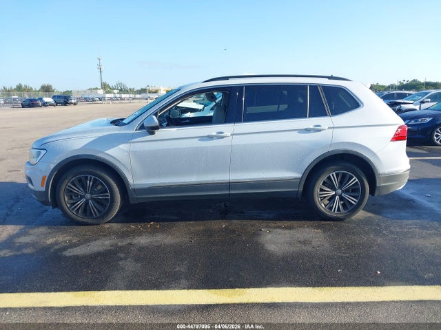 44797095 :رقم المزاد ، 3VV3B7AXXJM040145 vin ، 2018 Volkswagen Tiguan 2.0t Se/2.0t Sel مزاد بيع