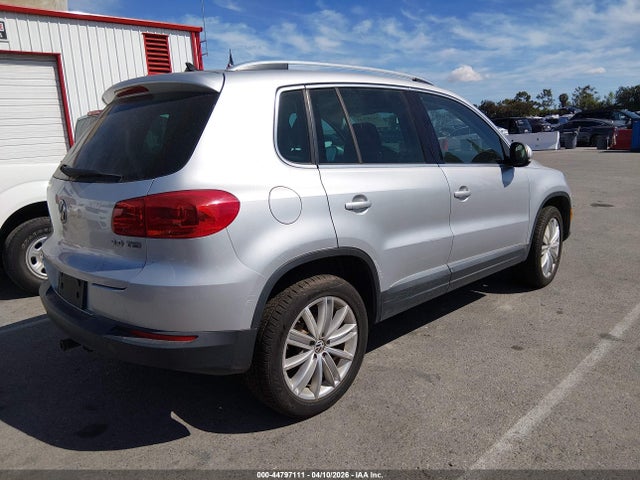 2012 VOLKSWAGEN TIGUAN WVGAV7AX5CW544842 Photo 3