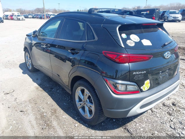 44797115 :رقم المزاد ، KM8K3CABXNU763477 vin ، 2022 Hyundai Kona Sel مزاد بيع